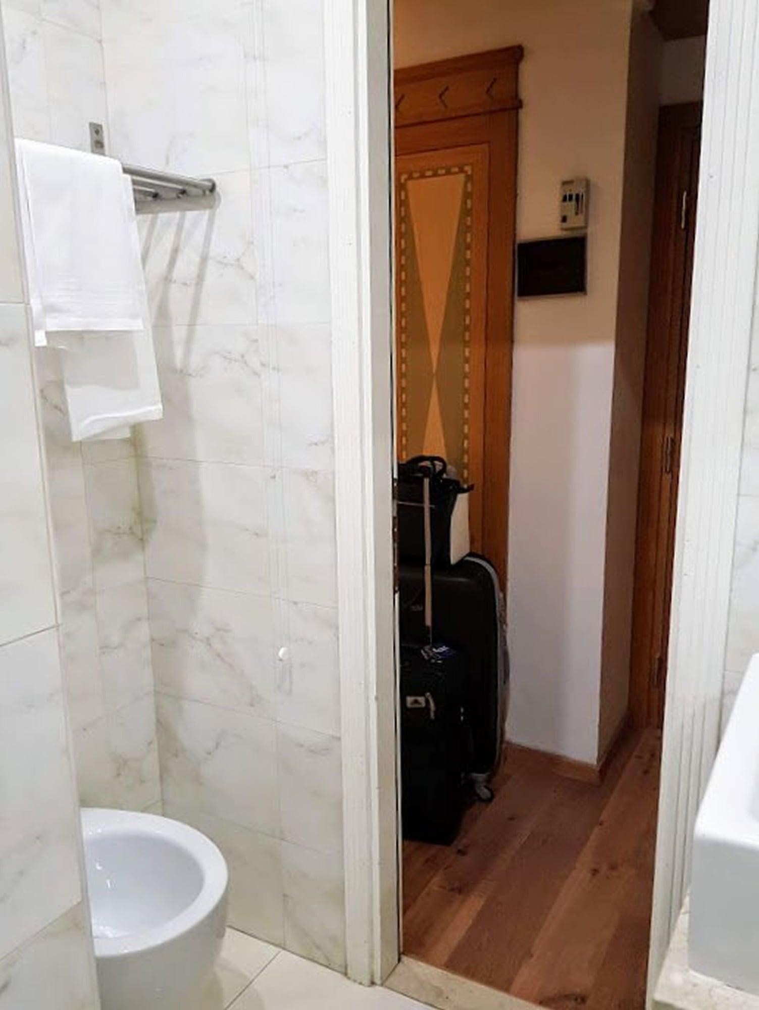 Hotel Touring Пиза Экстерьер фото