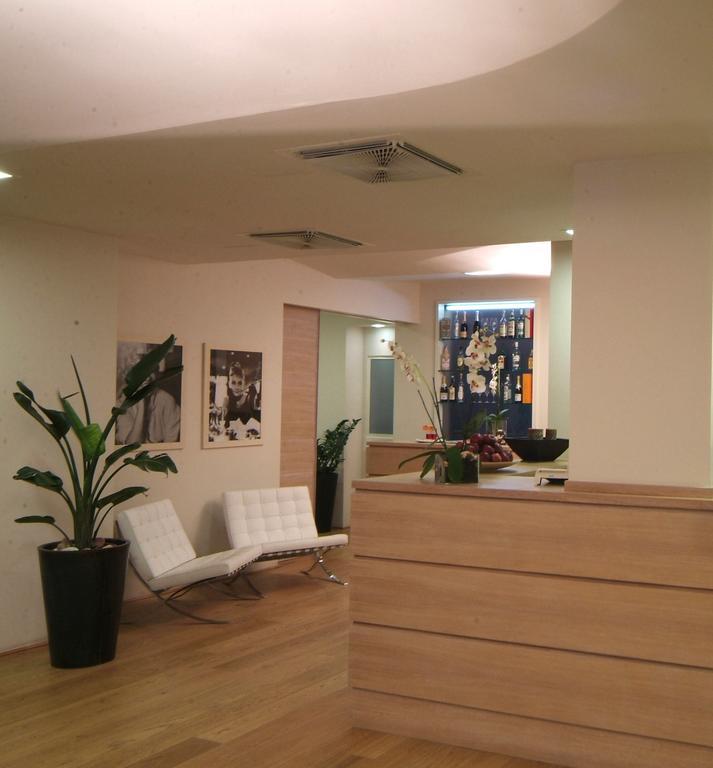 Hotel Touring Пиза Экстерьер фото